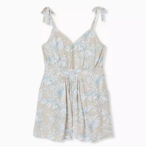 Torrid beige floral romper